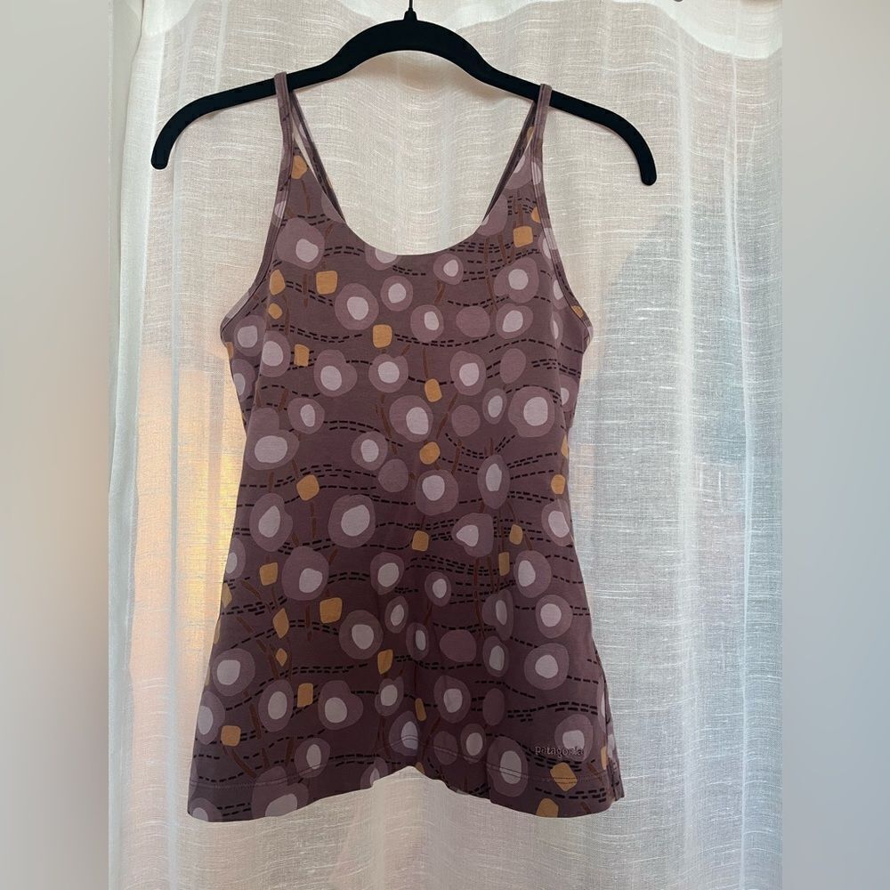 Patagonia Whimsical Bubble Print Fitted Workout Tank Top, Purple, Medium